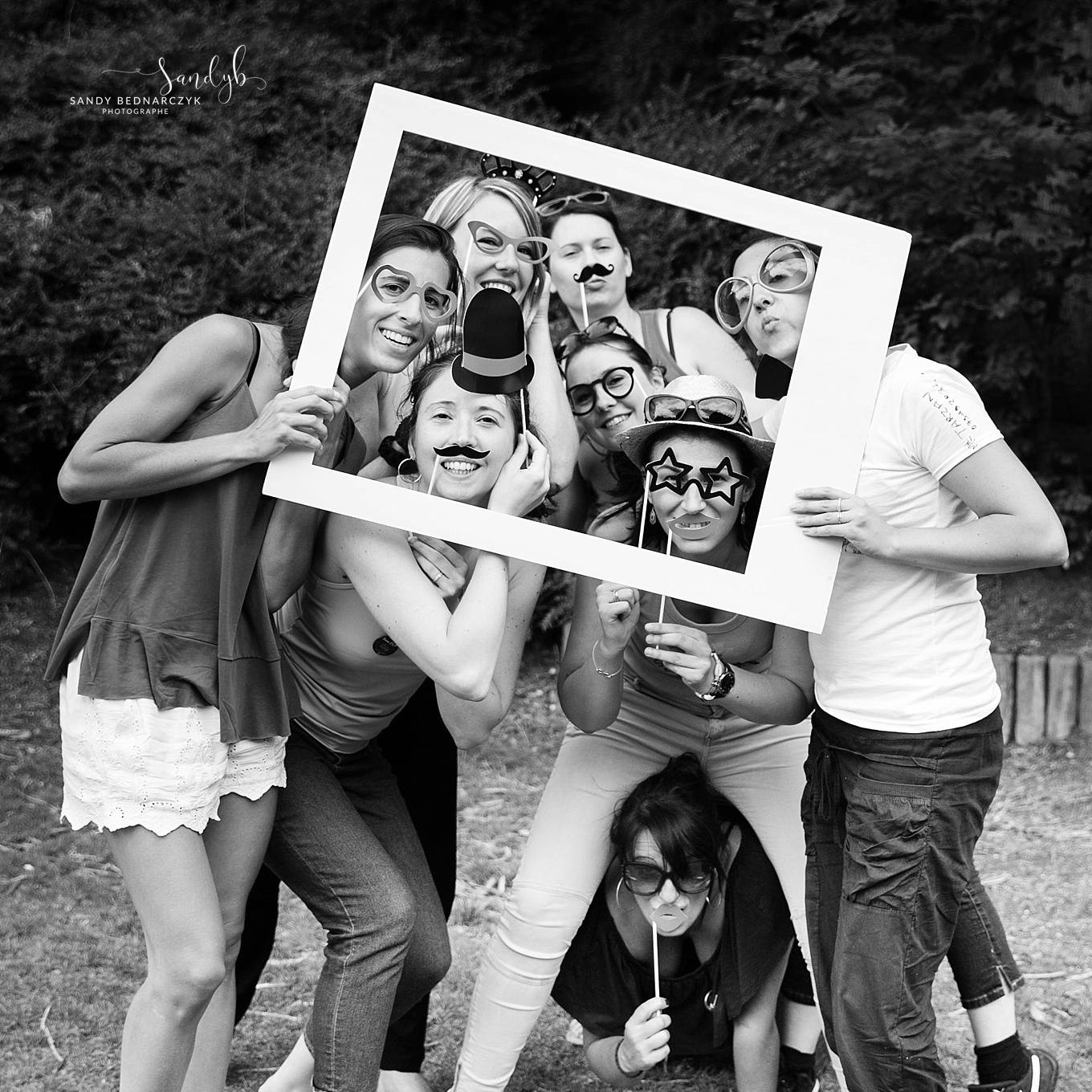 EVJF - moment de folie entre amies - photographe Sandy Bednarczyk